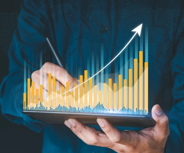 how does circulating supply affect cryptocurrency price