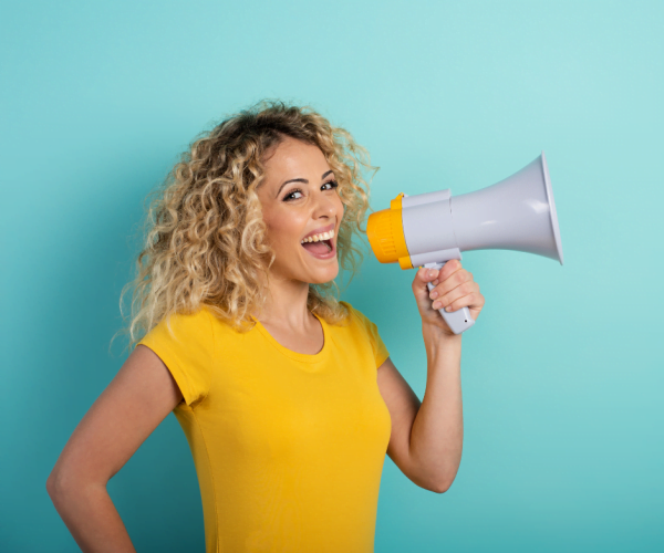 women_with_microphone